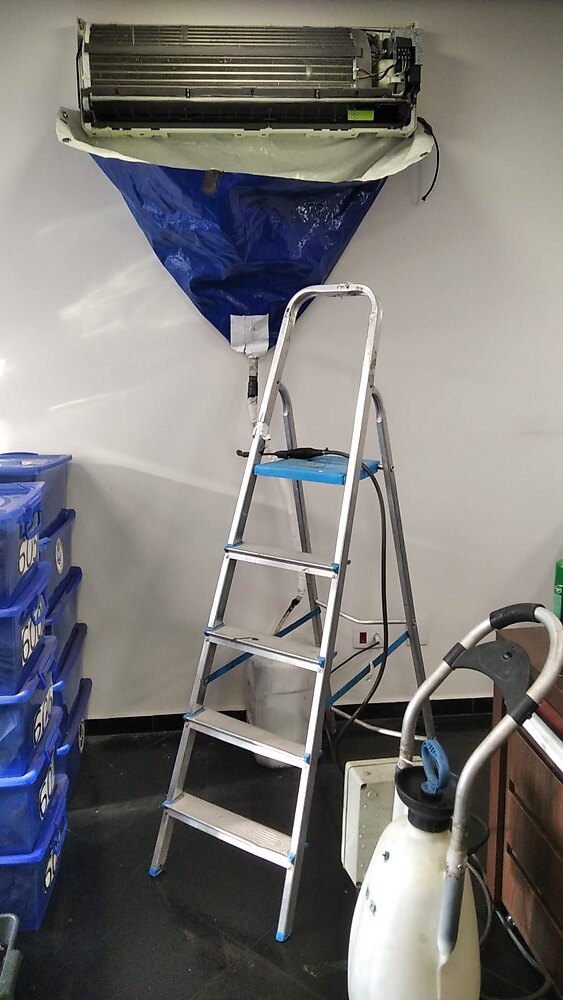 Higienização e limpeza técnica de ar condicionado